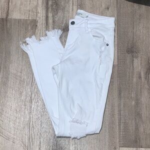 Elegant White Distressed Ankle Jeans